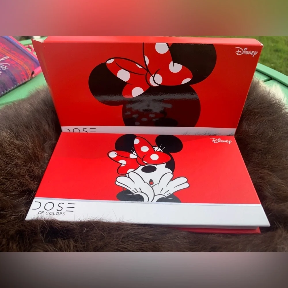 Disney Dose Of Colors MINNIE Mouse Eyeshadow Palette * BNIB *Limited Edition*